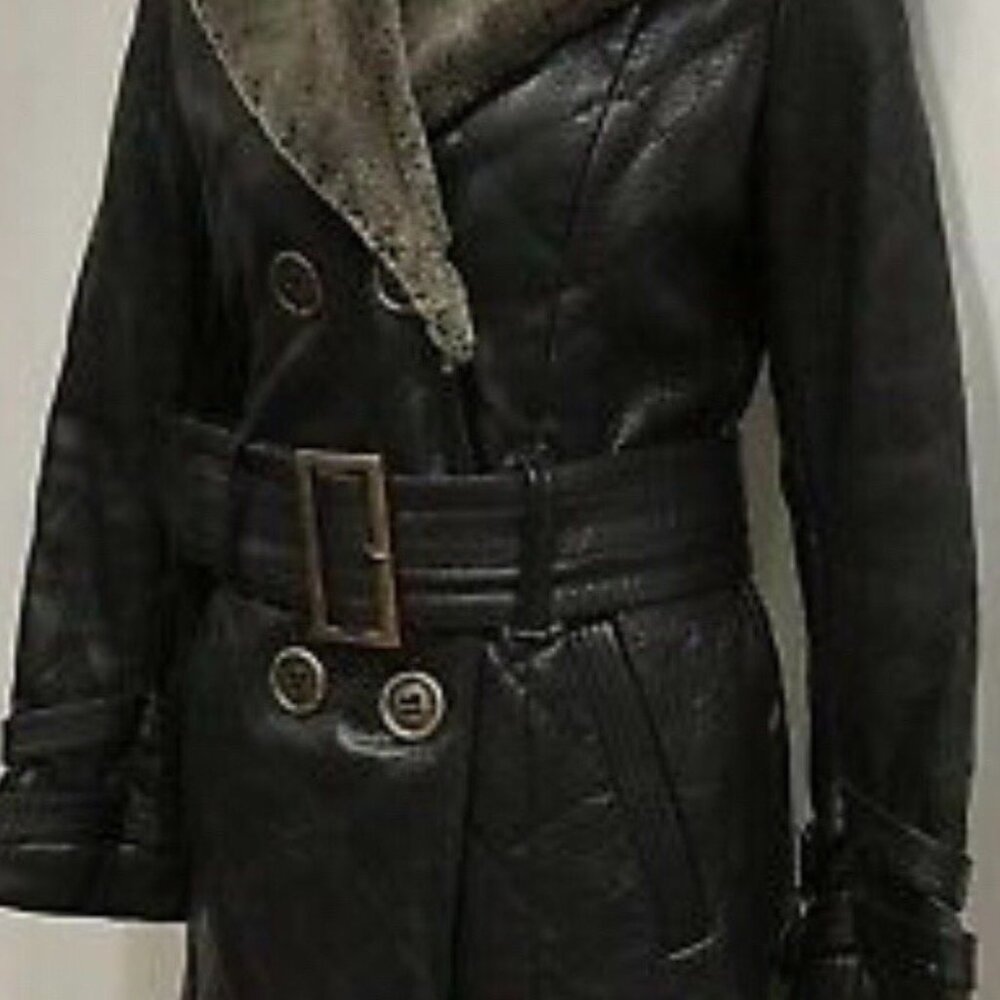 UGG WOMEN'S BLACK LEATHER FUR COAT SIZE M US 6-8